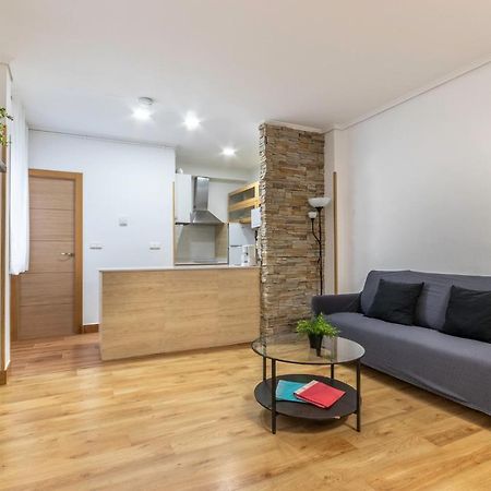 Apartamento Junto Al Guggenheim Con Parking Gratuito Bilbao Exterior photo