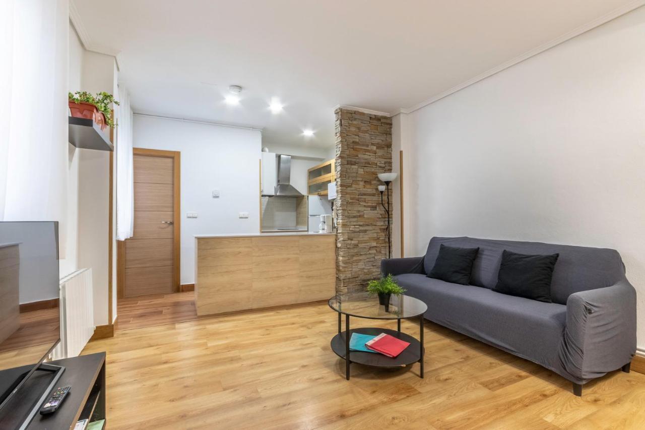 Apartamento Junto Al Guggenheim Con Parking Gratuito Bilbao Exterior photo