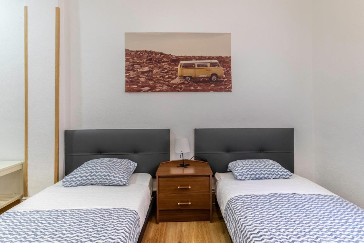 Apartamento Junto Al Guggenheim Con Parking Gratuito Bilbao Exterior photo